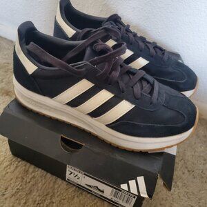 Adidas Run 70s 2.0 Sneaker Black/White Women's Size 7.5